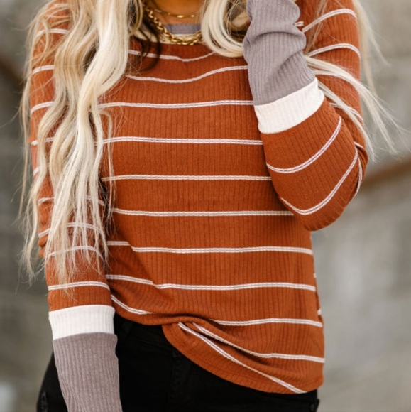 💜 New Ribbed Long Sleeve Top - Picture 4 of 11